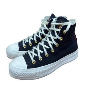 CONVERSE Hearts Valentine's Day Women size 7.5 Chuck Platform Lift HI Shoes